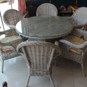 Kubu Pitrıt Yuvarlak Masa Yemek Grubu